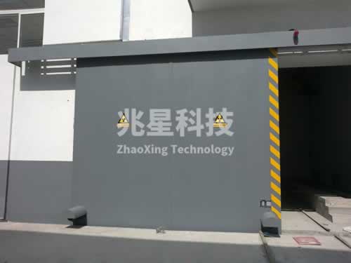 防护铅门